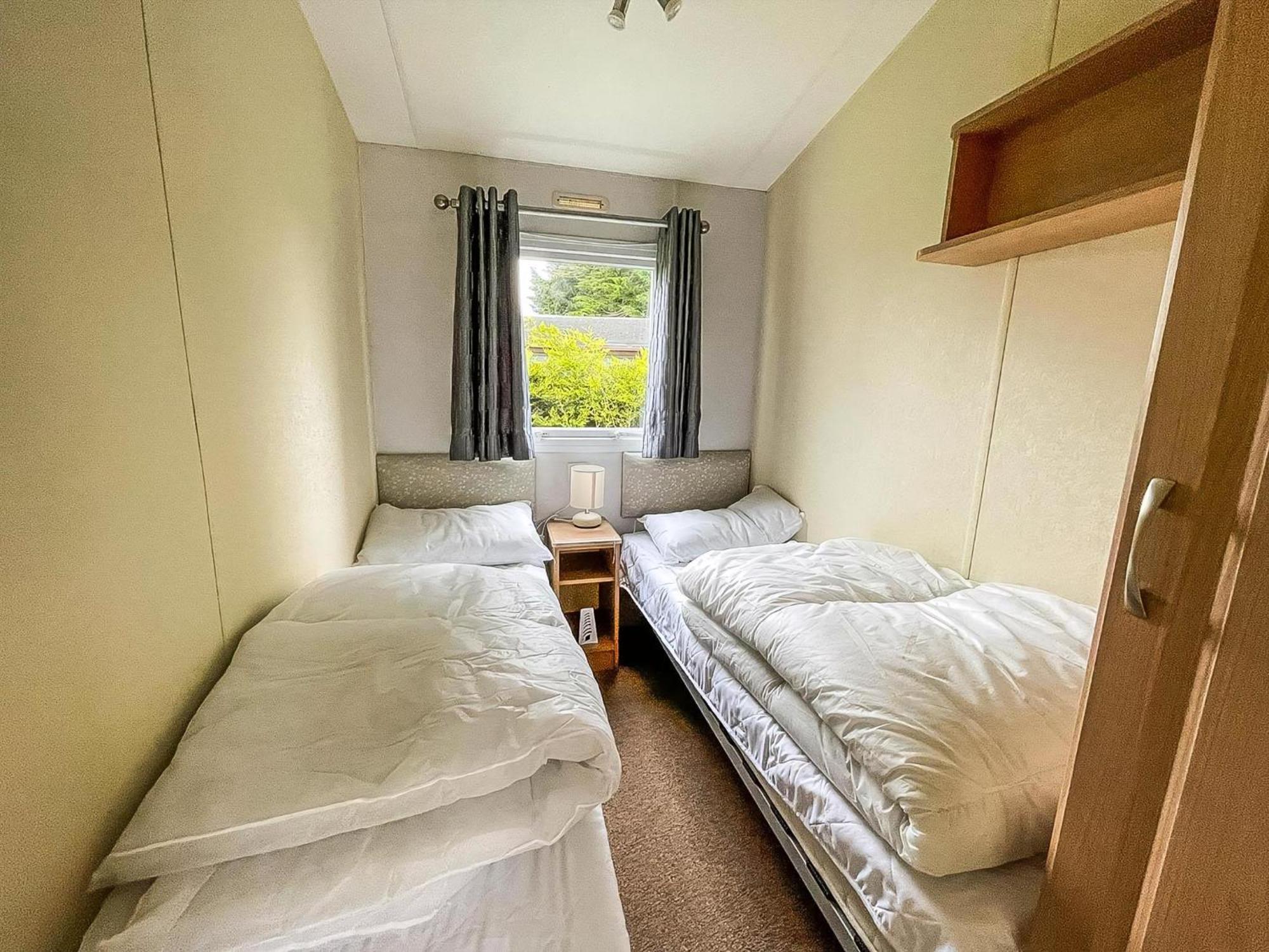 Great Caravan At Breydon Water Holiday Park, Ref 10086B Belton with Browston 외부 사진