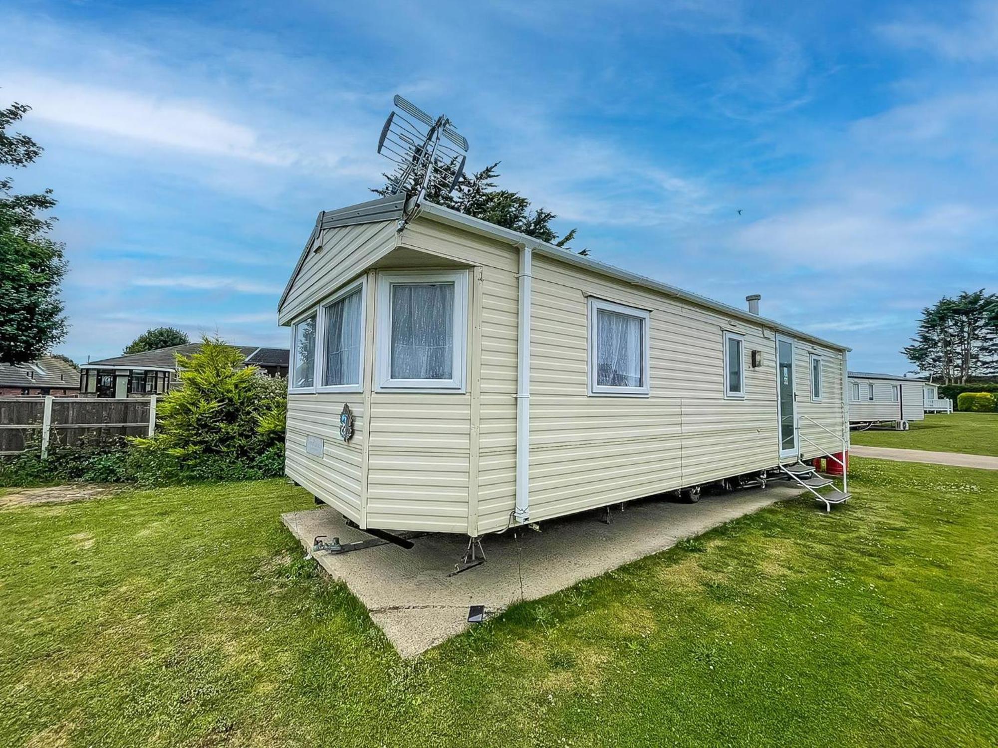 Great Caravan At Breydon Water Holiday Park, Ref 10086B Belton with Browston 외부 사진