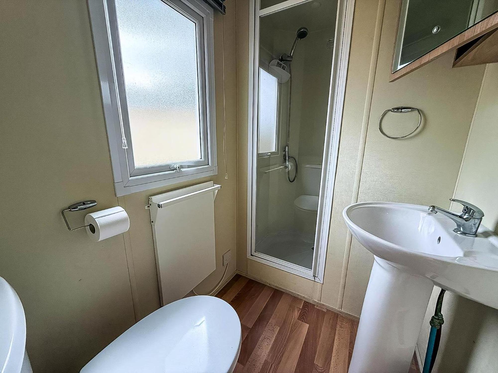 Great Caravan At Breydon Water Holiday Park, Ref 10086B Belton with Browston 외부 사진